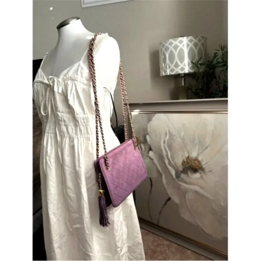 CHANEL Vintage Purple Quilted Suede Chain Link Shoulder Bag CC Logo Tassel Charm - Picture 3 of 16